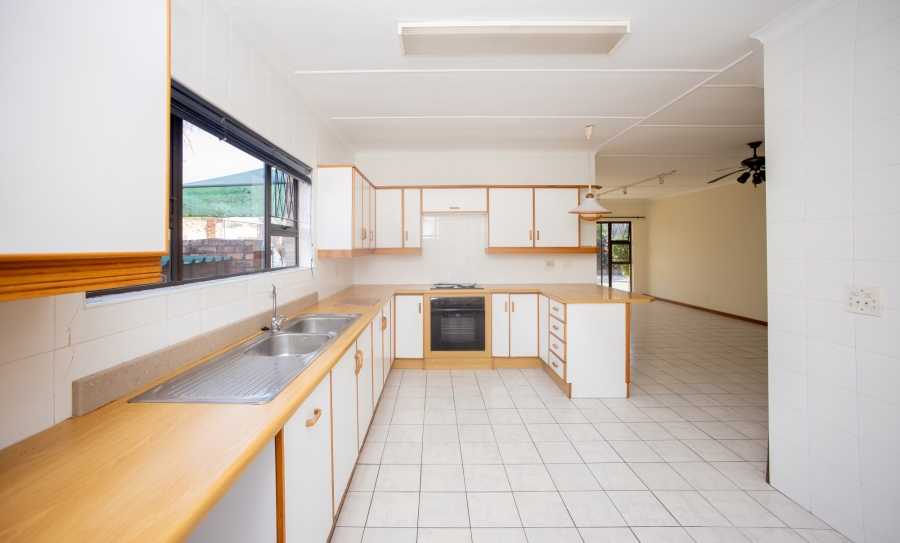 3 Bedroom Property for Sale in Beacon Bay Eastern Cape